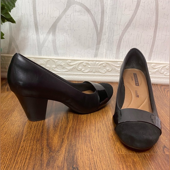Classic Black Block Heel Pumps - Women's 9M - Picture 3 of 9